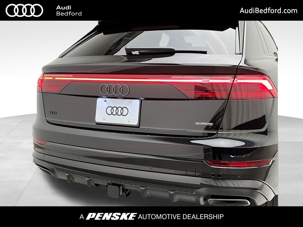 Thumbnail: 2026 Audi Q8 - 7