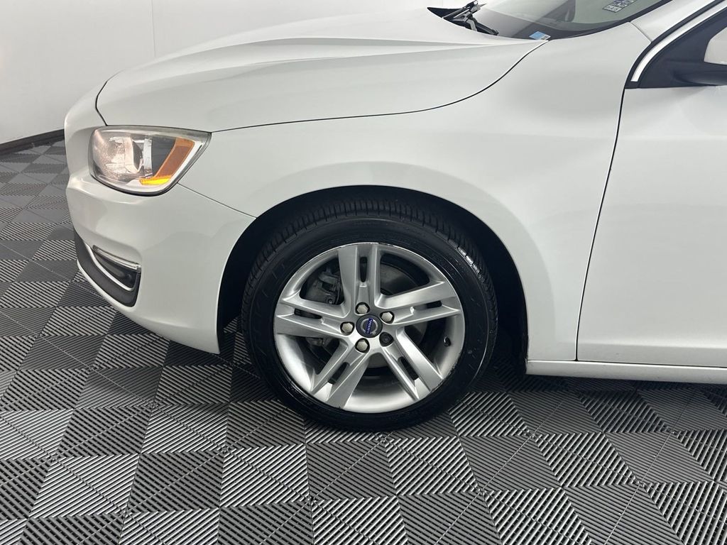 2015 Volvo S60 T5 Premier 10