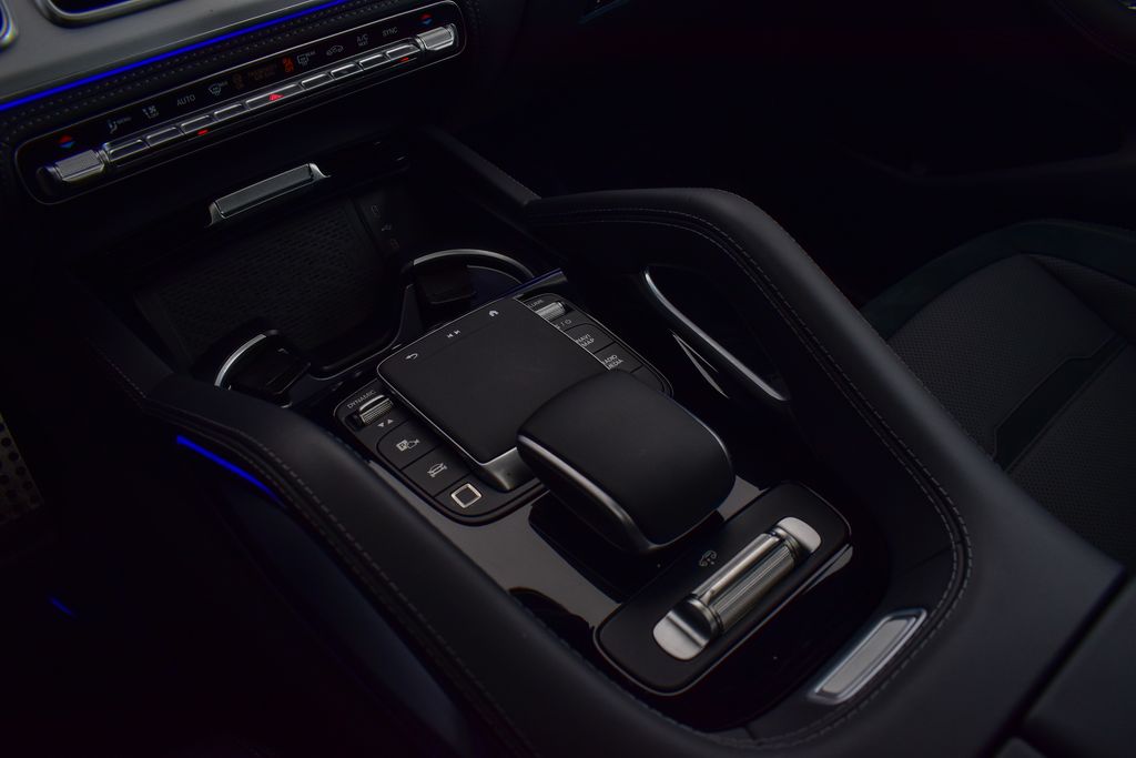 Thumbnail: 2025 Mercedes-Benz GLE - 14