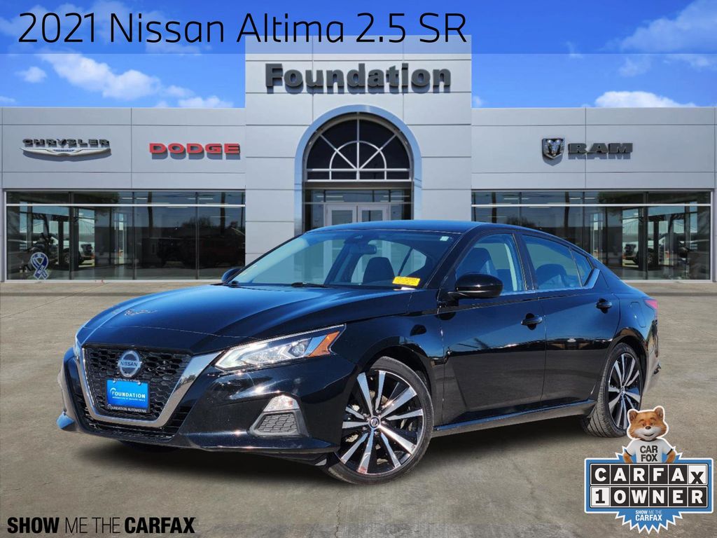 2021 Nissan Altima 2.5 SR 1