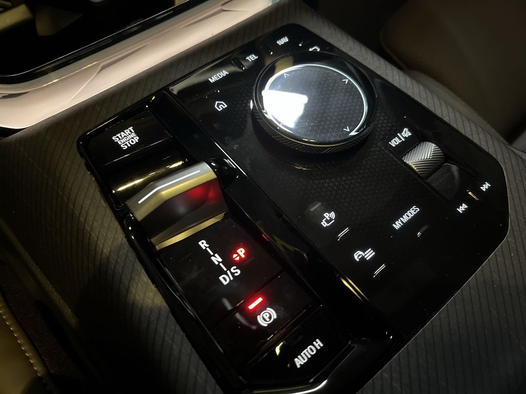 Thumbnail: 2026 BMW X3 - 20