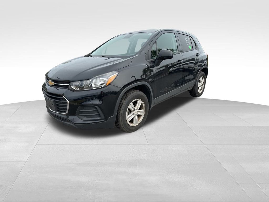 2020 Chevrolet Trax LS 4