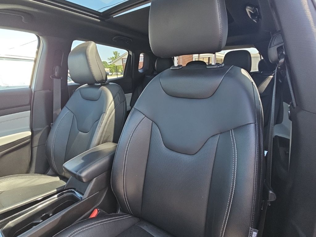 2025 Jeep Compass Limited - Photo 21