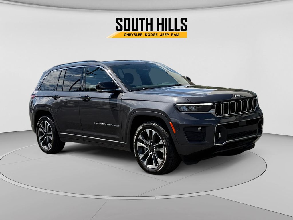 2023 Jeep Grand Cherokee Overland - 6