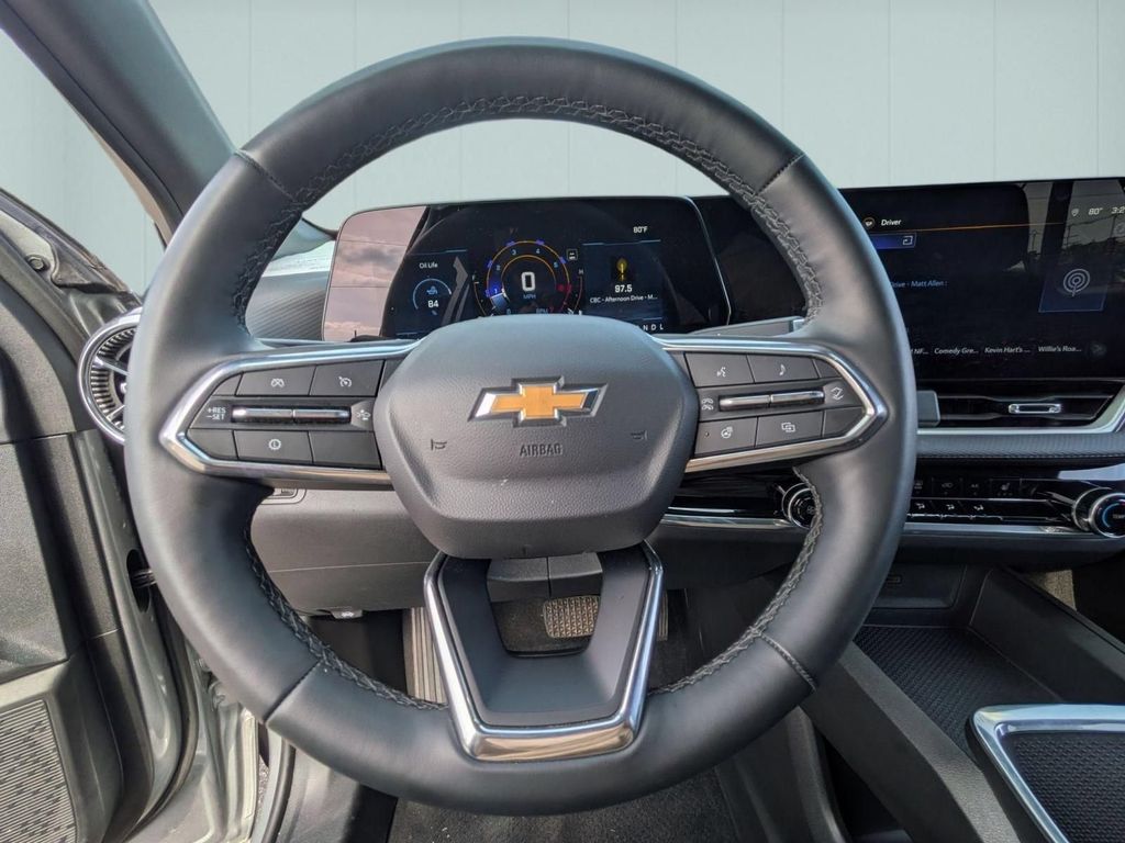 2025 Chevrolet Equinox LT - Photo 16
