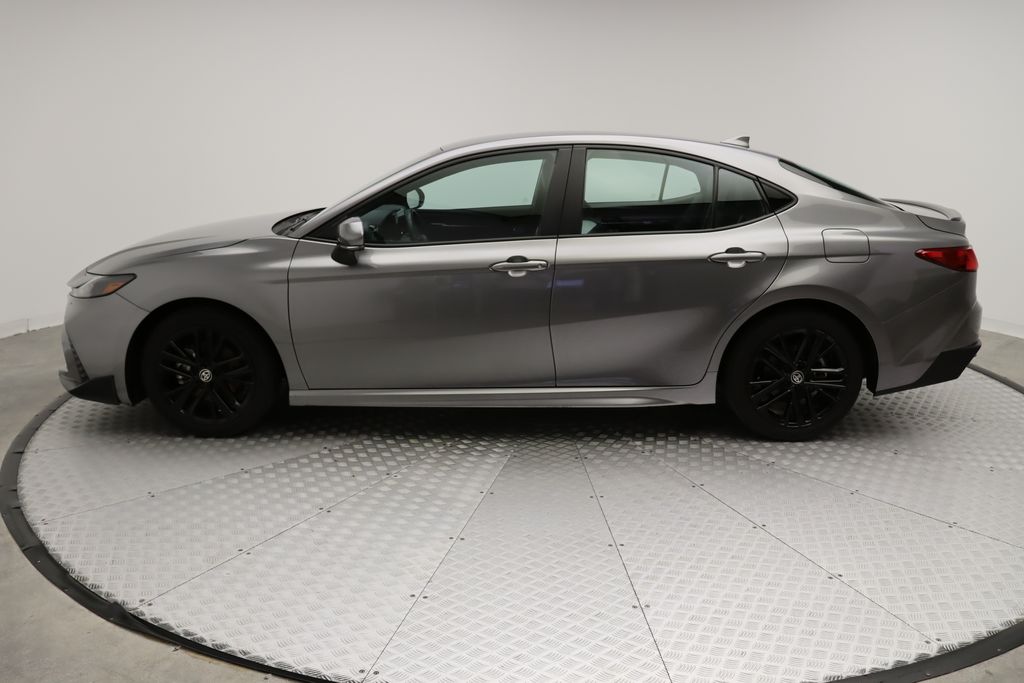 Thumbnail: 2025 Toyota Camry - 12