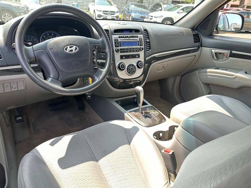 Thumbnail: 2007 Hyundai Santa Fe - 8