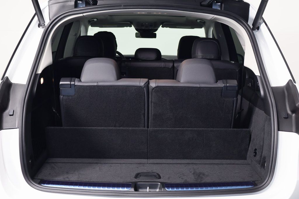 Thumbnail: 2026 Mercedes-Benz GLE - 9