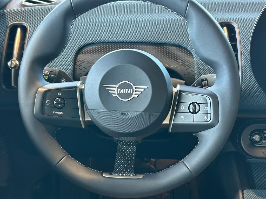 Thumbnail: 2025 MINI Cooper Countryman - 18