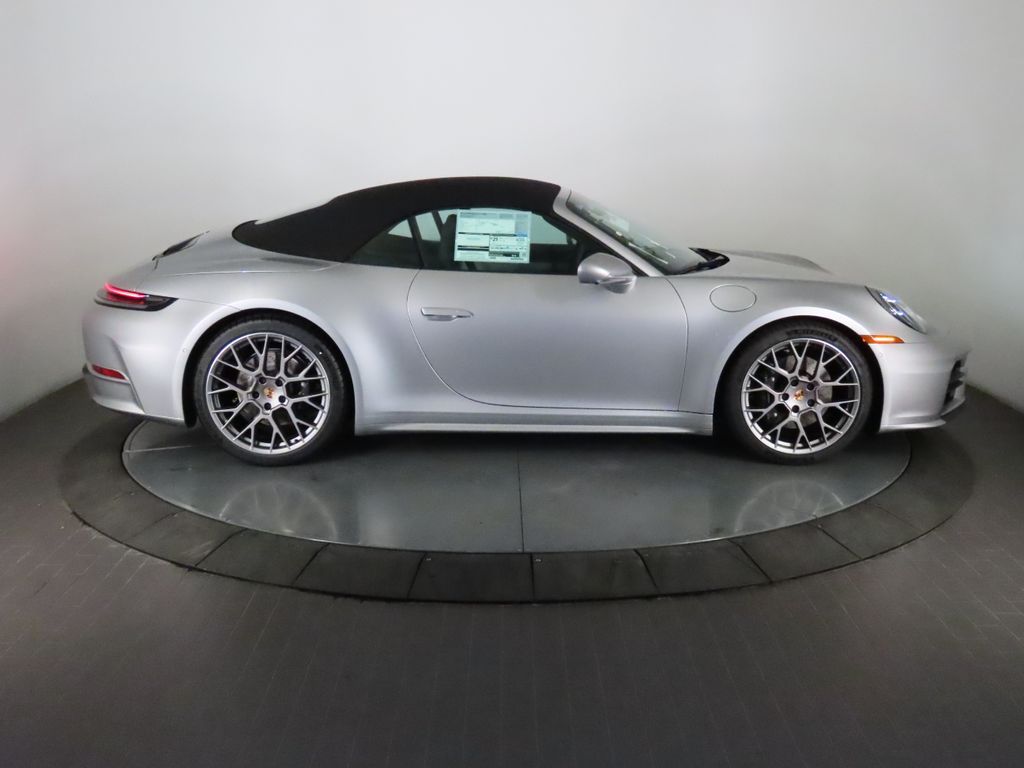 Thumbnail: 2026 Porsche 911 - 8
