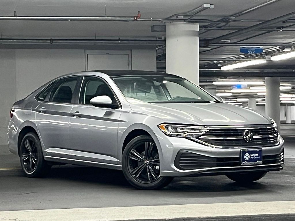 3VW7M7BU9RM011128