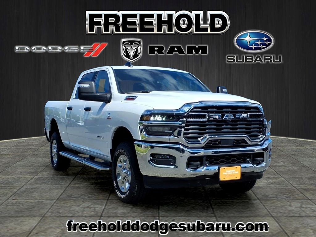 2025 RAM 2500 Big Horn Crew Cab 4WD