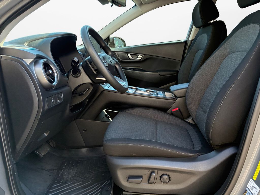 Used Car 2023 Hyundai Kona Electric  Se For Sale Under $20,000 In Austin, Texas