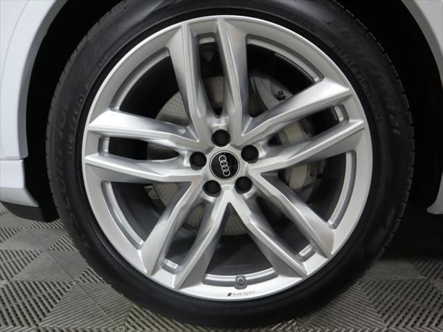 Thumbnail: 2025 Audi Q7 - 30