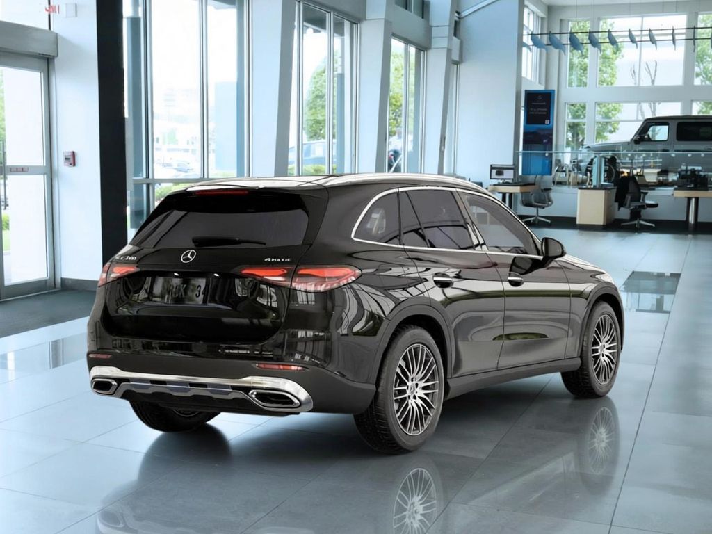 Thumbnail: 2026 Mercedes-Benz GLC - 21