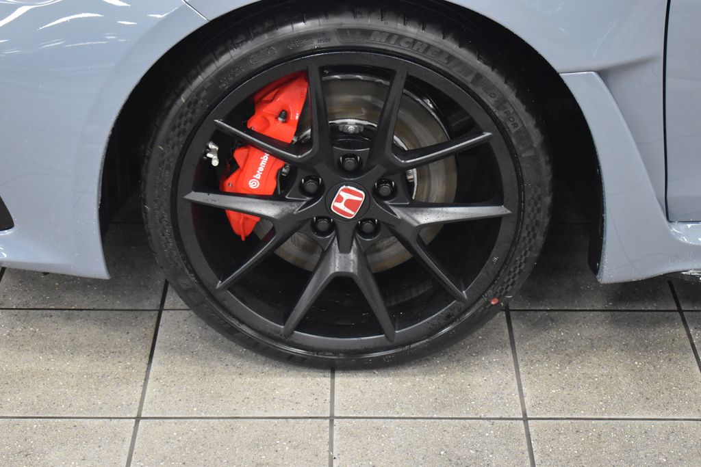 2025 Honda Civic Type R 7