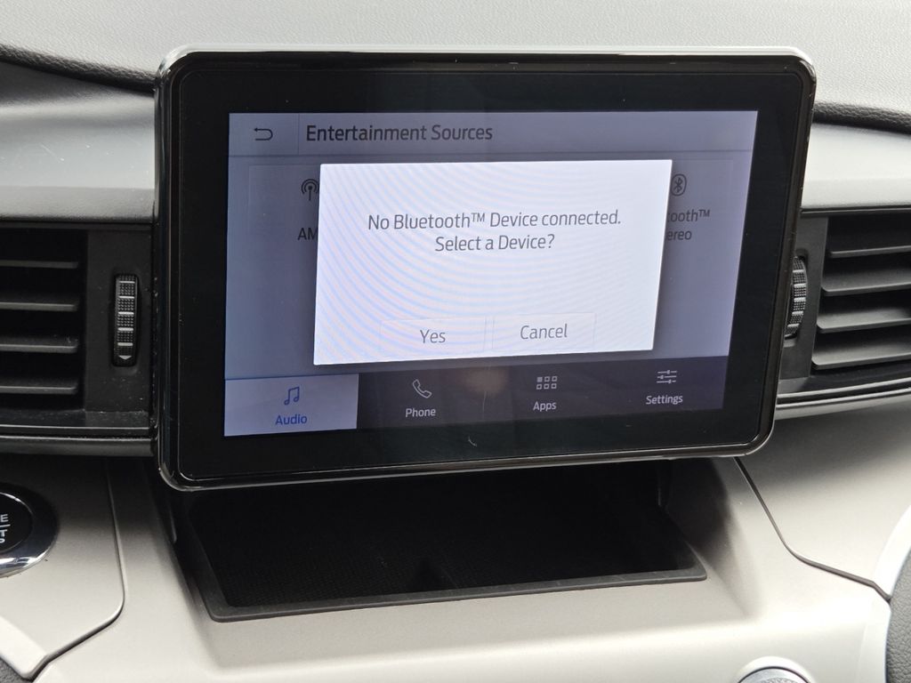 Used 2021 Blue Ford XLT image 6