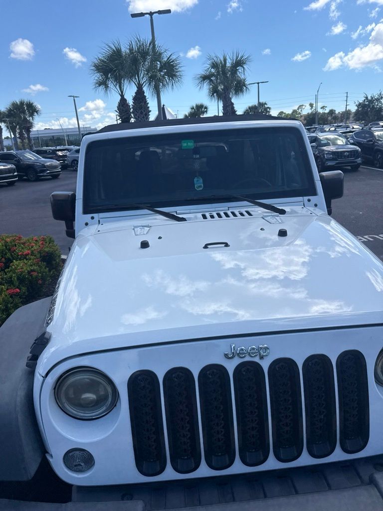 2016 Jeep Wrangler Blanco (Bright White Clearcoat) SUV/Crossover Todo terreno 5 velocidades Automática