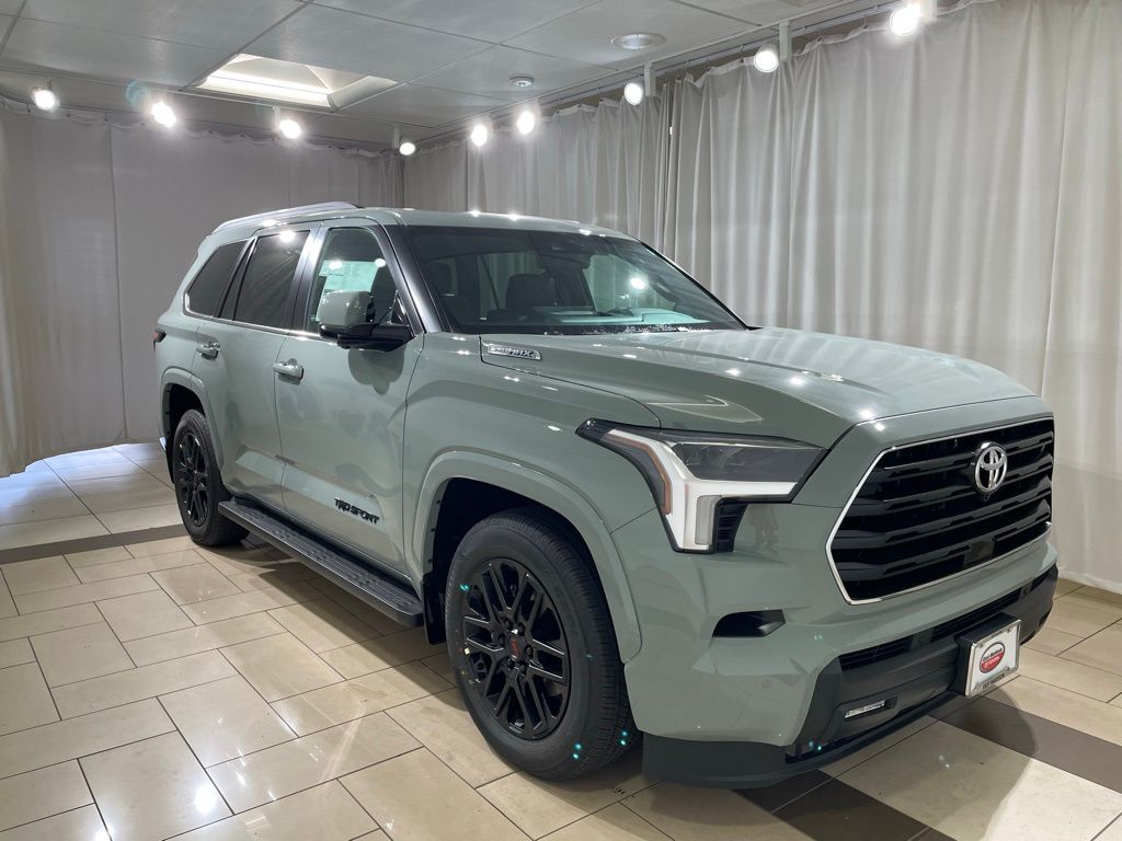 2025 Toyota Sequoia SR5 7