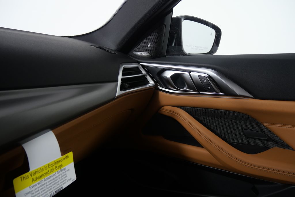 2025 BMW 4 Series M440i 23