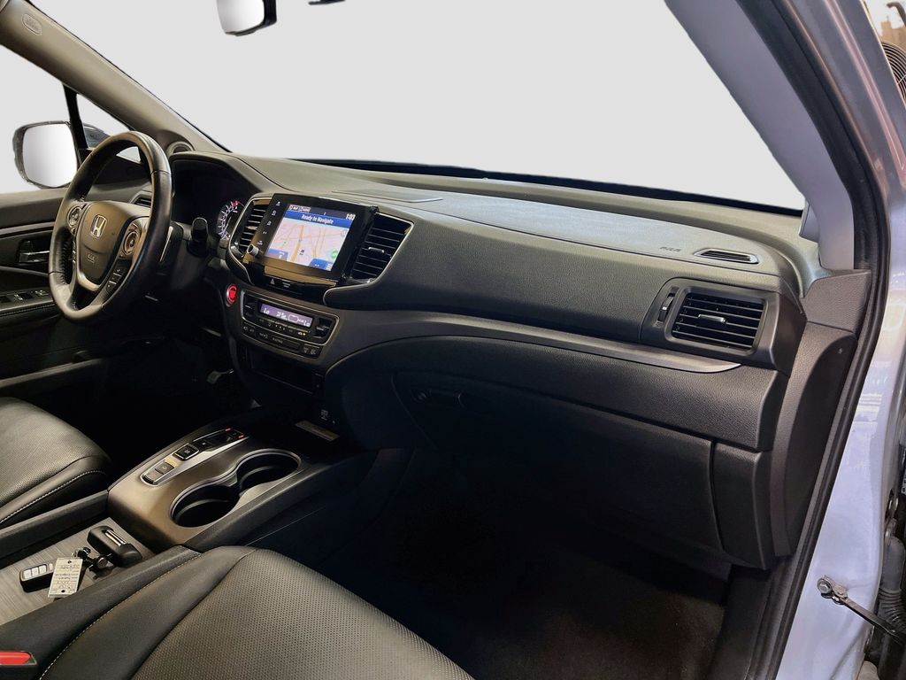 Used 2023 Silver Honda RTL-E image 30