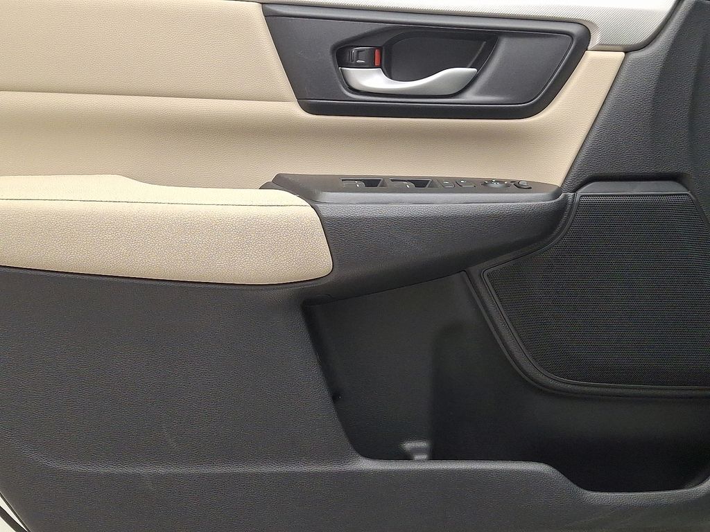 Thumbnail: 2017 Honda CR-V - 14