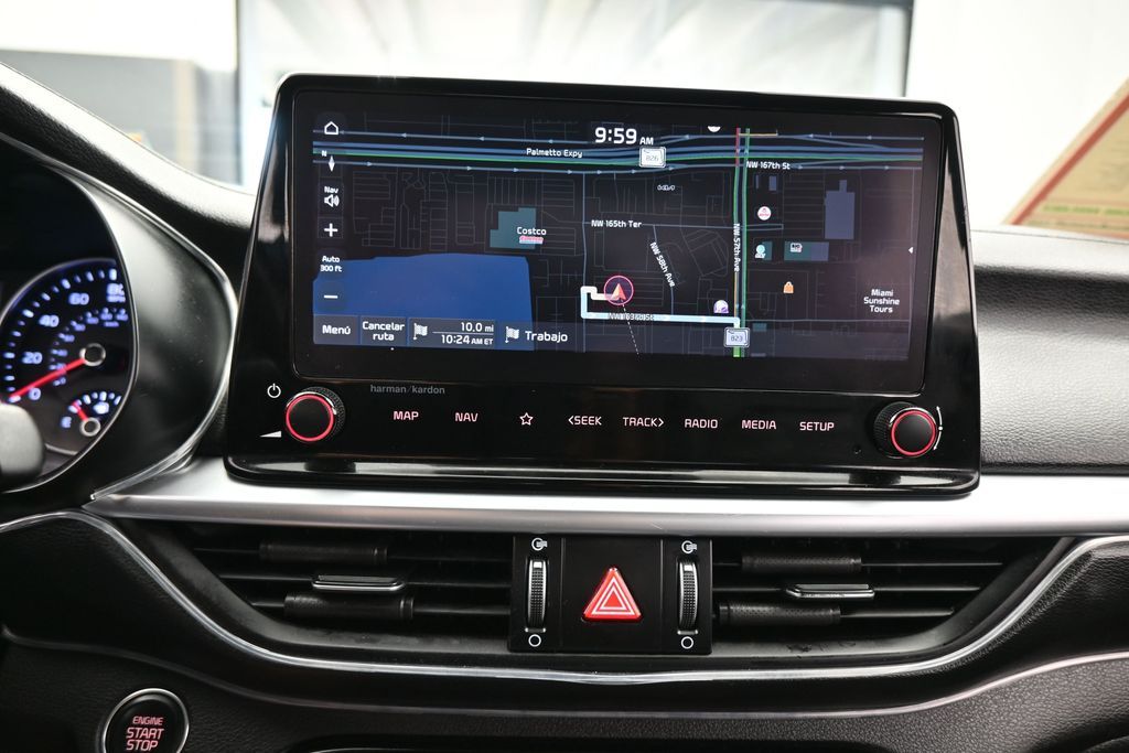 Used 2024 Snow White Pearl Kia GT-Line image 21