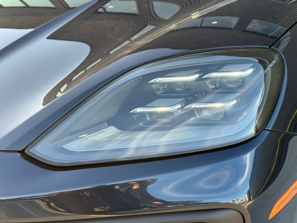 Thumbnail: 2026 Porsche Cayenne - 13