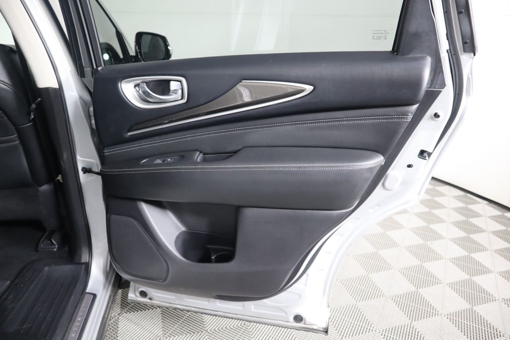 2019 INFINITI QX60 Pure 27