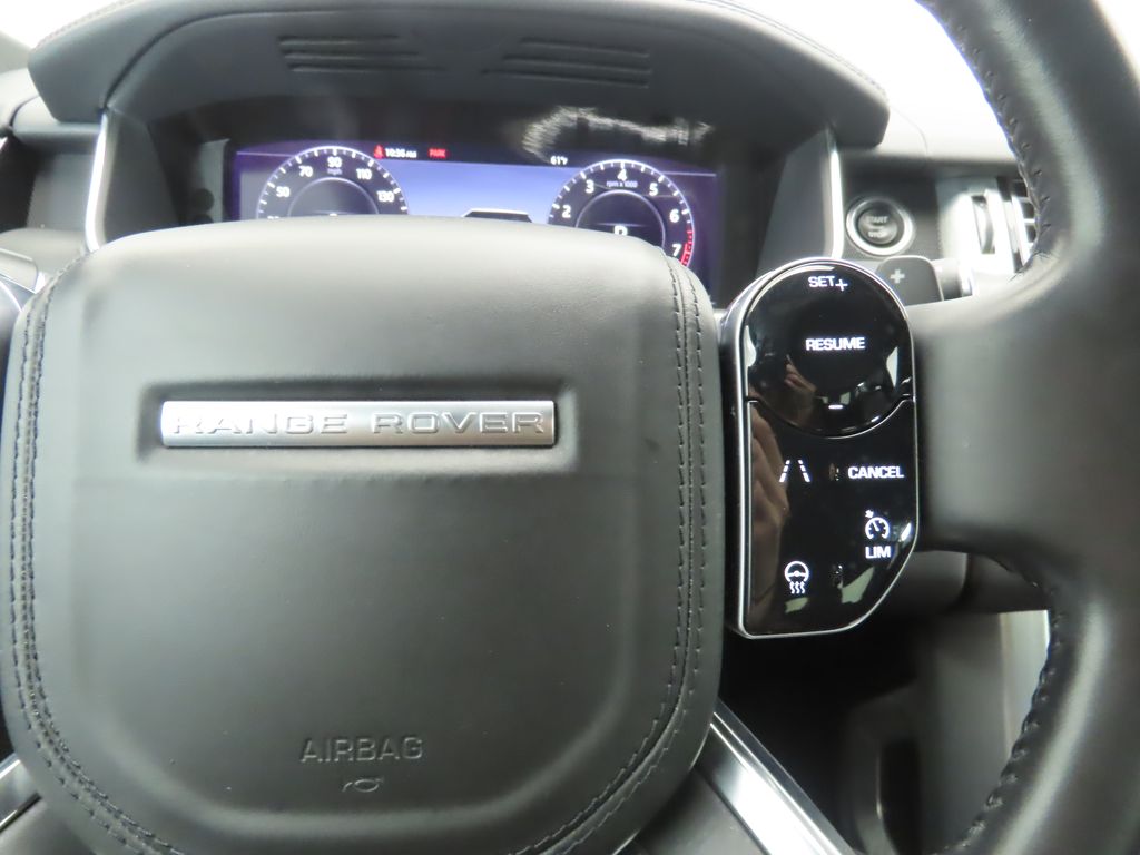 Thumbnail: 2020 Land Rover Range Rover - 12