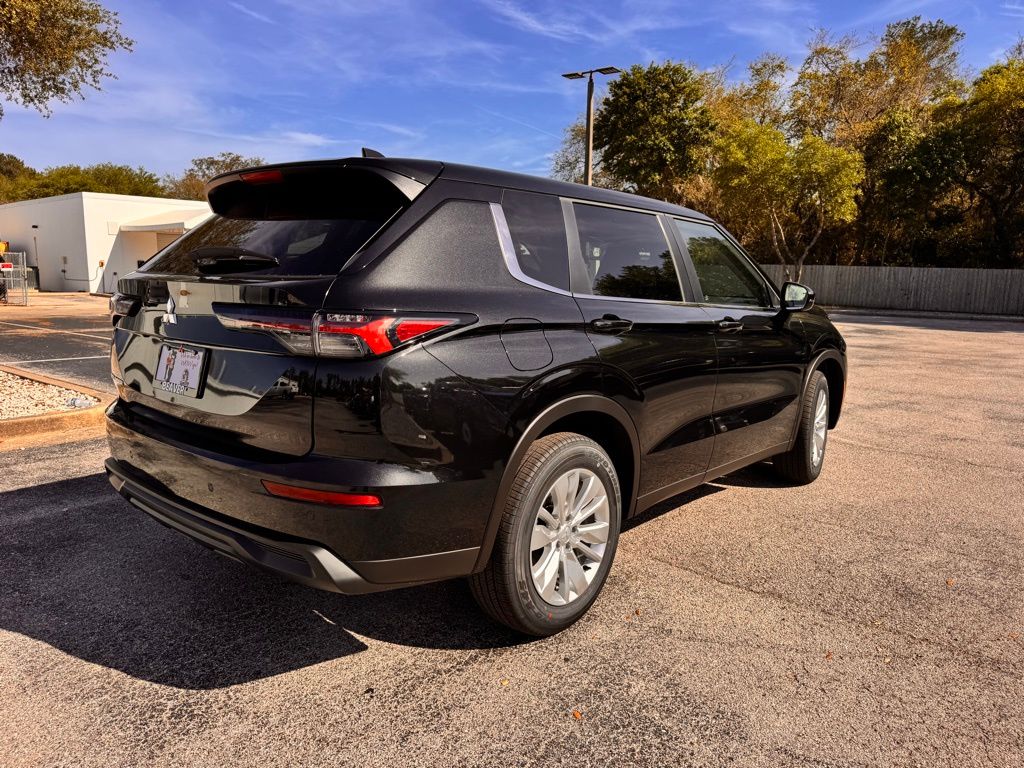 New 2026 Mitsubishi Outlander SUV