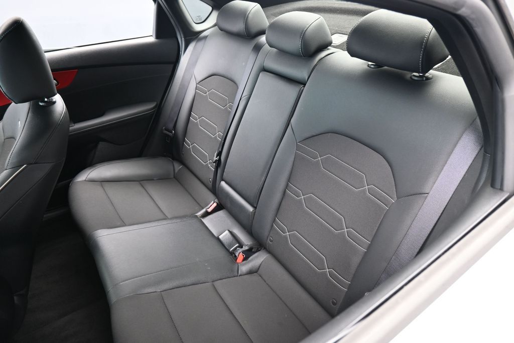 Used 2024 Snow White Pearl Kia GT-Line image 35
