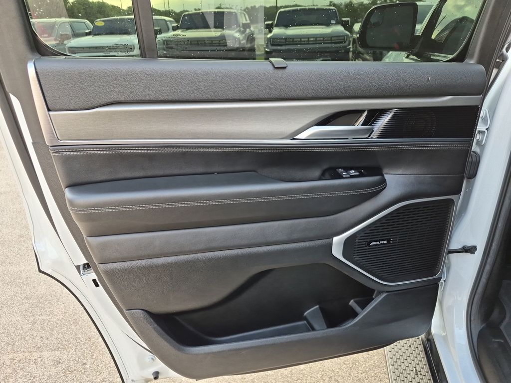 Used Car 2023 Jeep Wagoneer  Base For Sale Under $50,000 In Austin, Texas
