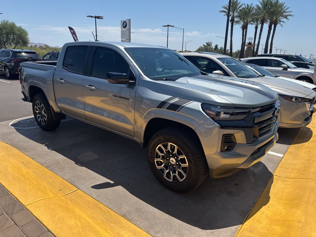 Thumbnail: 2024 Chevrolet Colorado - 2