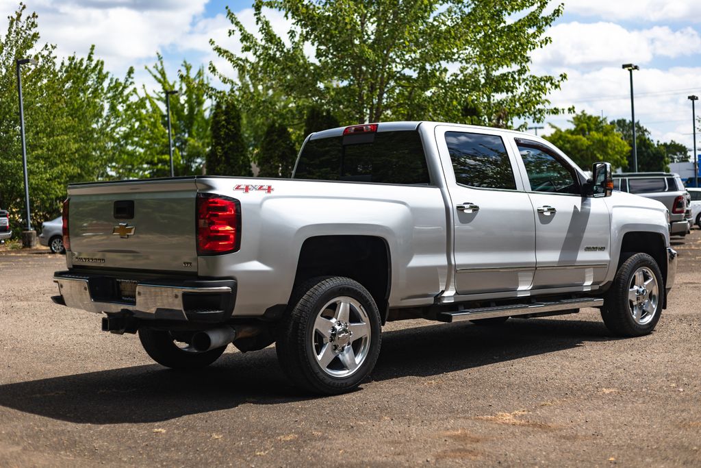 2015 Chevrolet Silverado 2500HD Built After Aug 14 LTZ thumbnail 10