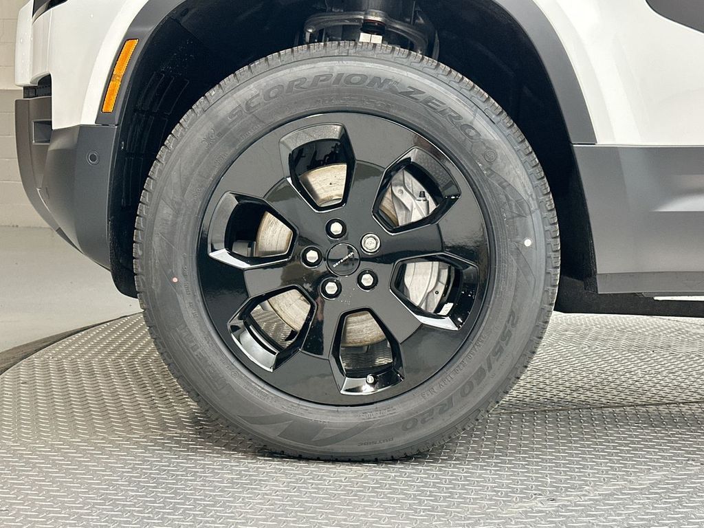 Thumbnail: 2026 Land Rover Defender - 13