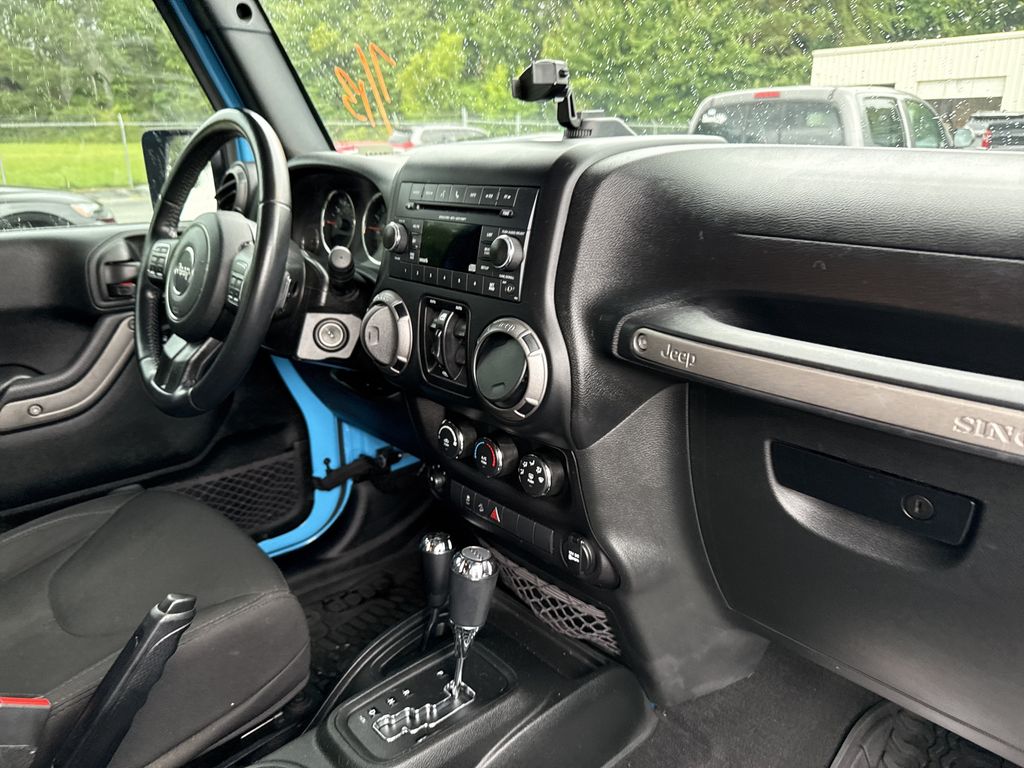 Used 2018 Jeep Wrangler JK SUV