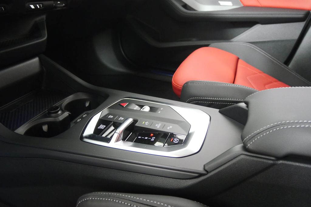 Thumbnail: 2026 BMW 2 Series - 21