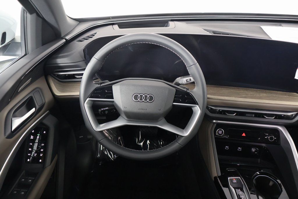 Thumbnail: 2025 Audi Q5 - 3
