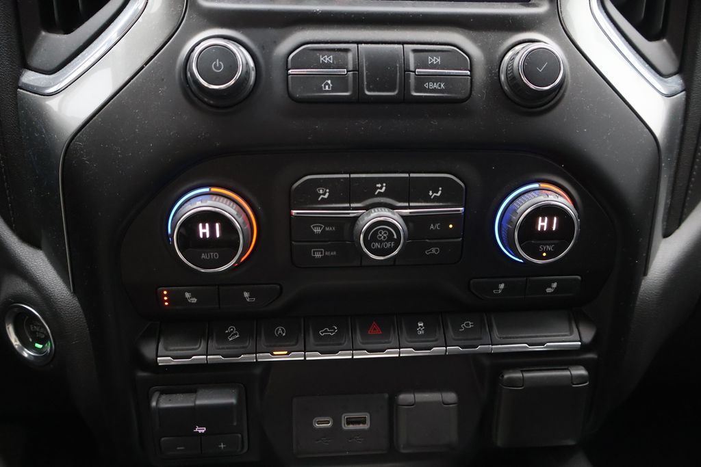 Thumbnail: 2020 Chevrolet Silverado 1500 - 25