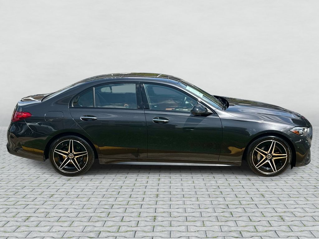 Thumbnail: 2023 Mercedes-Benz C-Class - 4