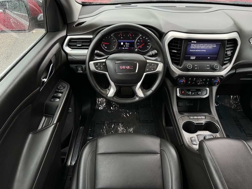 2023 GMC Acadia SLT 18