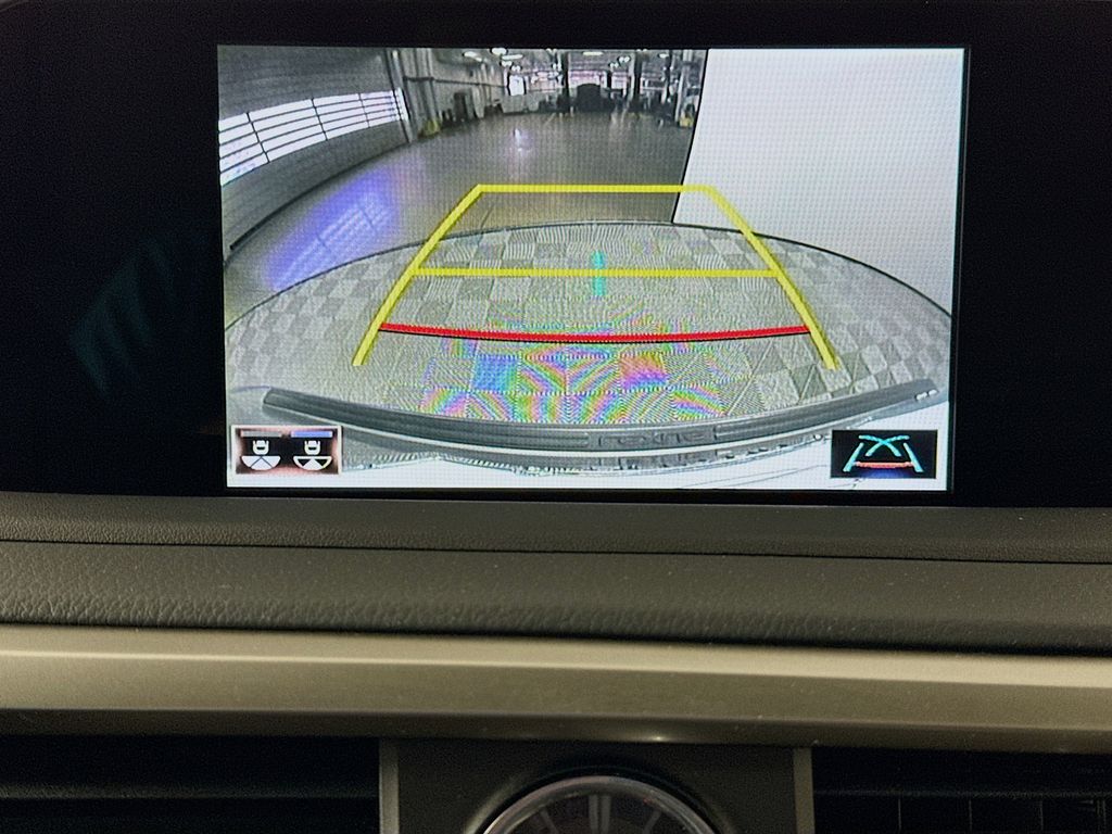 Thumbnail: 2020 Lexus RX - 14