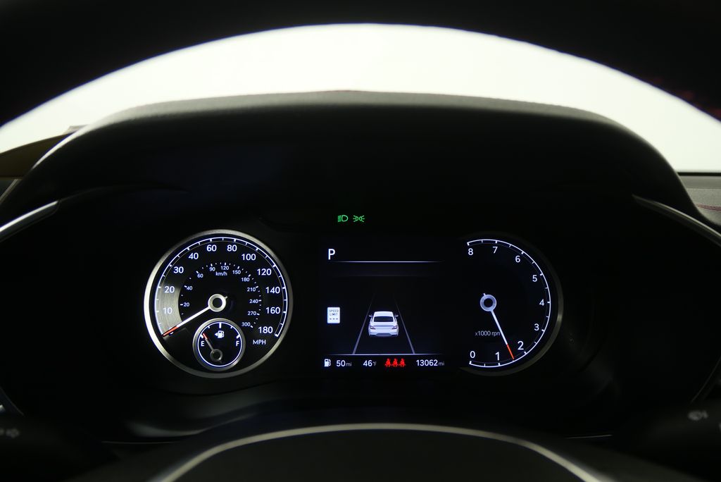 Thumbnail: 2024 Genesis G70 - 20