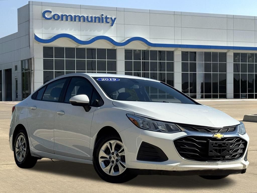 2019 Chevrolet Cruze LS - 0