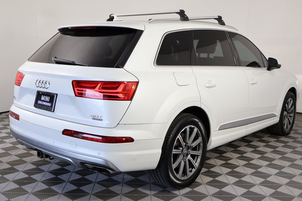 Thumbnail: 2017 Audi Q7 - 4