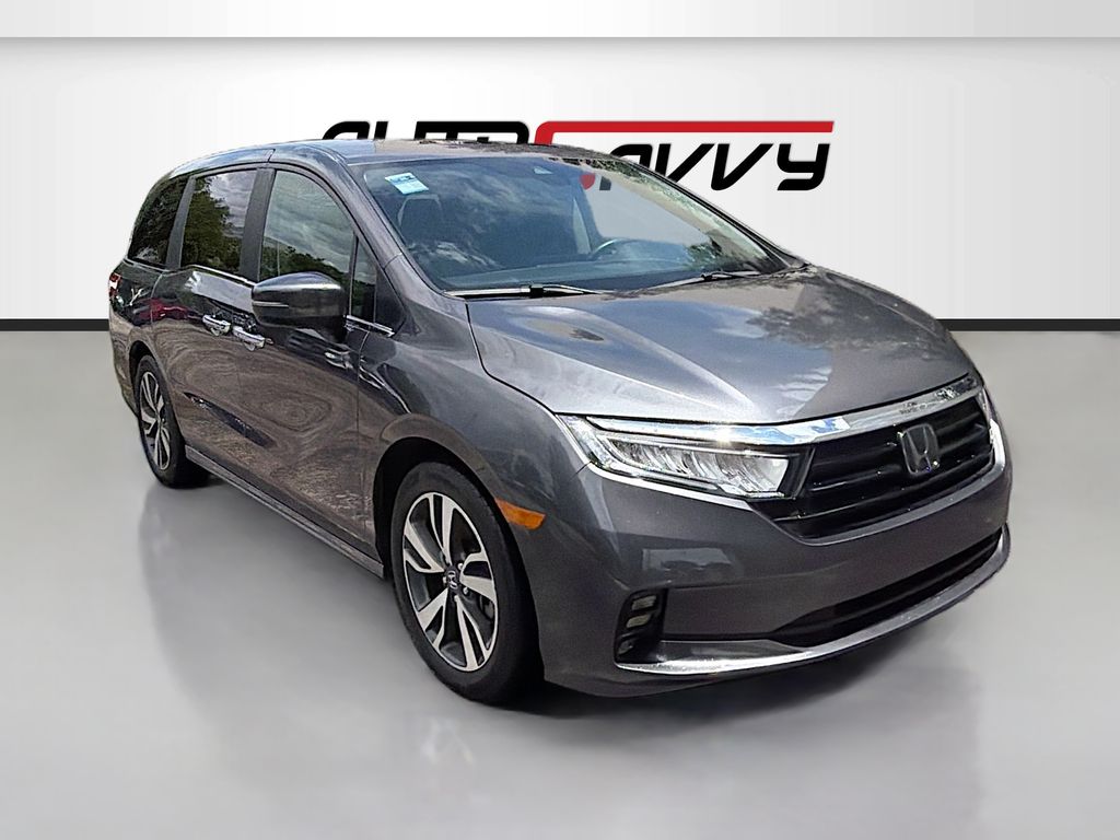 2023 Honda Odyssey Touring's photo