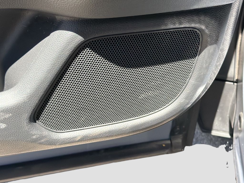 Used 2024 Gray Honda Touring image 19