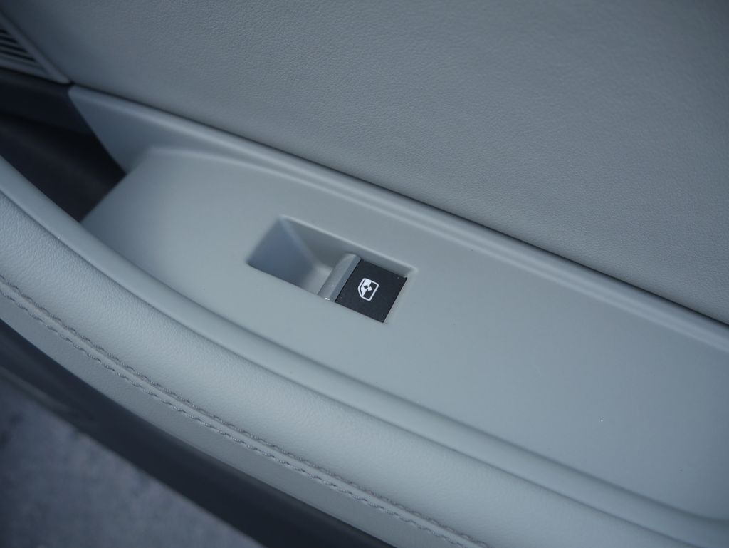 Thumbnail: 2024 Audi A5 - 24