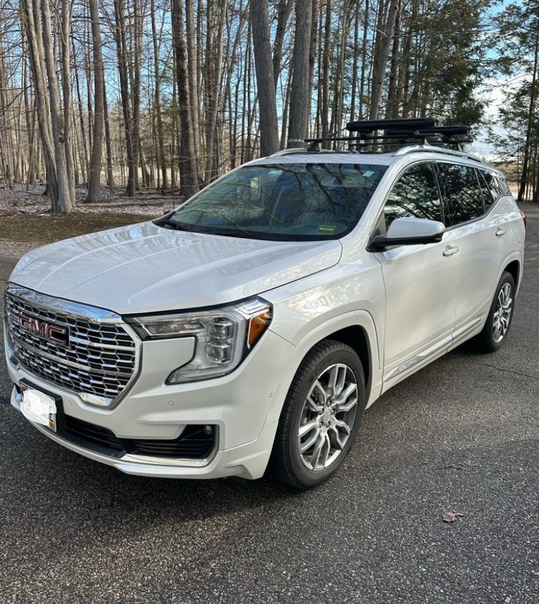White Frost Tricoat 2023 GMC Terrain Denali AWD SUV / Crossover All-Wheel Drive 9-Speed Automatic